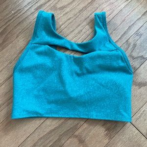 Lululemon Everlux Cut-Out Train Bra